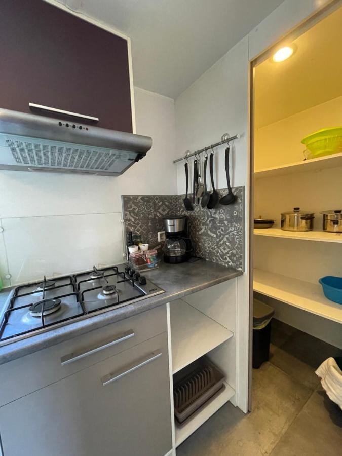 Chez Roger - Bungalow Climatise Avec Tv - 2 Chambres 4 Personnes Boofzheim Zewnętrze zdjęcie